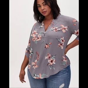 Torrid Harper Slate Floral Challis Pullover Blouse 6